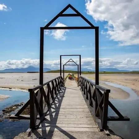 Bed and Breakfast House 3*