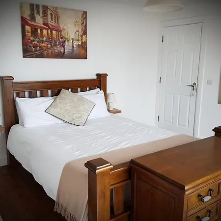 House Bed & Breakfast