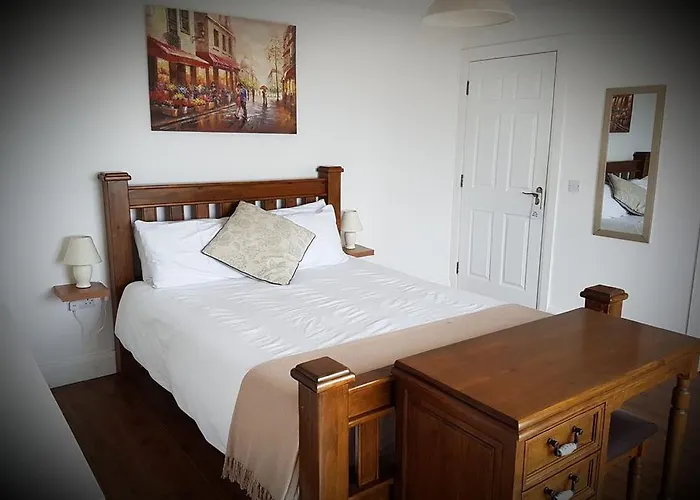 House Bed & Breakfast